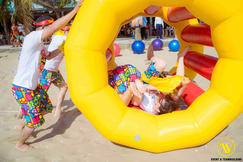 chu gia phat teambuilding cua lo 2020 659e9c1a4e596