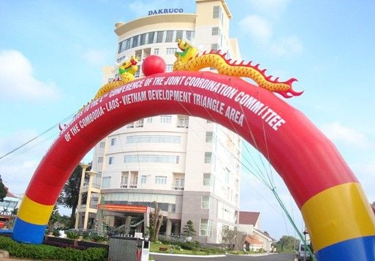 Dịch vụ cho thuê cổng hơi và rối hơi giá rẻ 4 cong bong cong hoi 65a65ad1c17a0