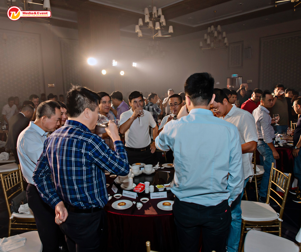 KỶ NIỆM 05 NĂM THÀNH LẬP CÔNG TY VẬN TẢI HẬU CẦN HTL (2017 - 2022) 18 ky niem 05 nam thanh lap cong ty van tai hau can htl 2017 2022 659ea5b866262