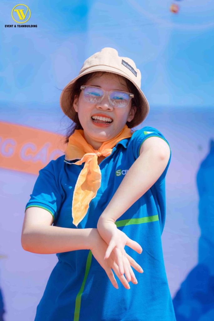 sapo teambuilding ha long 2020 659e9bde71e70