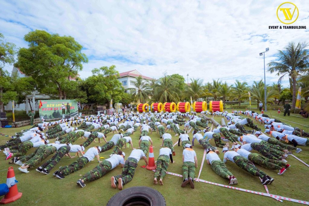 trai huan luyen lanh dao s69 teambuilding quan doi 2020 659e9bb58c020