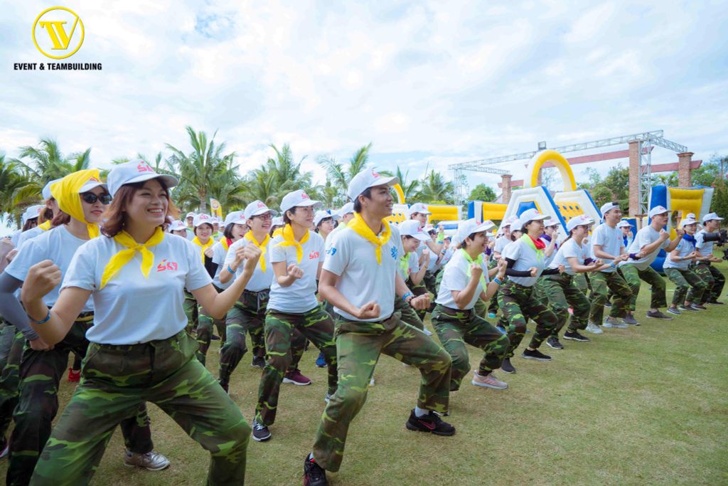 trai huan luyen lanh dao s69 teambuilding quan doi 2020 659e9bb97bbc2