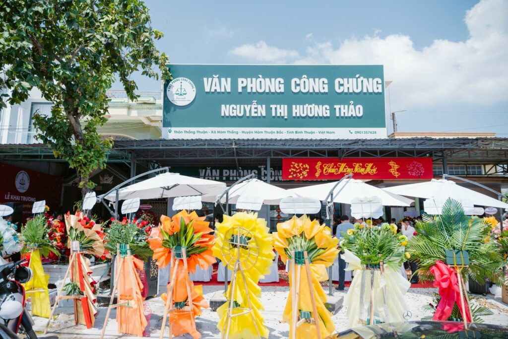 tổ chức lễ khai trương TPHCM
