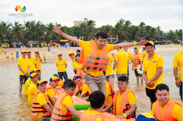 Tổ chức Teambuilding bãi biển Ninh Bình trọn gói chuyên nghiệp giá tốt 7 Tổ chức Teambuilding bãi biển Ninh Bình