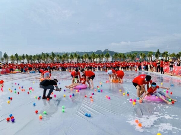 Tổ chức teambuilding Gala Dinner Quảng Ninh