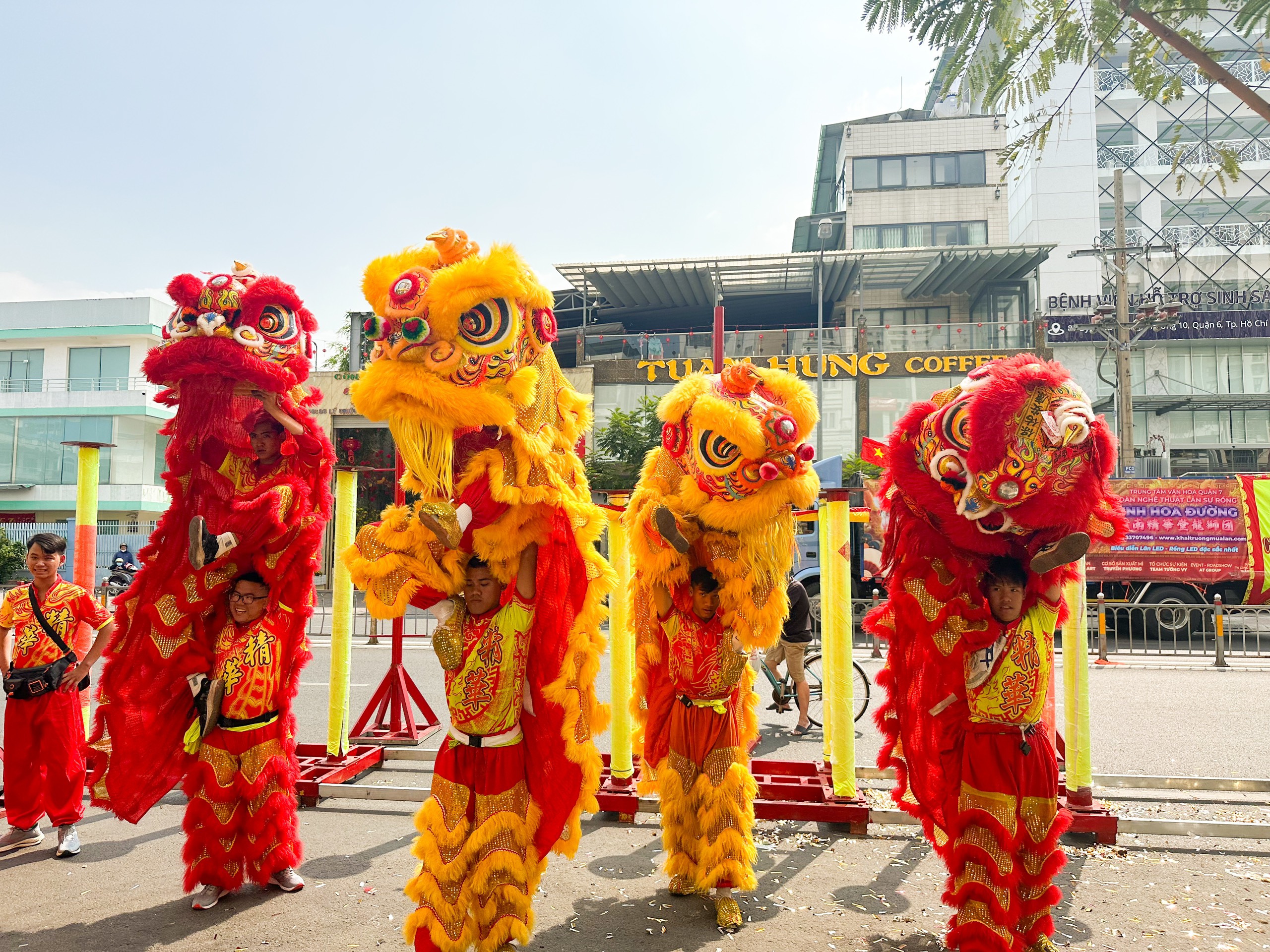 dich vu mua lan su rong tai TV Media Event 8