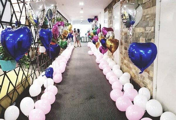 20 10 trang tri hanh lang