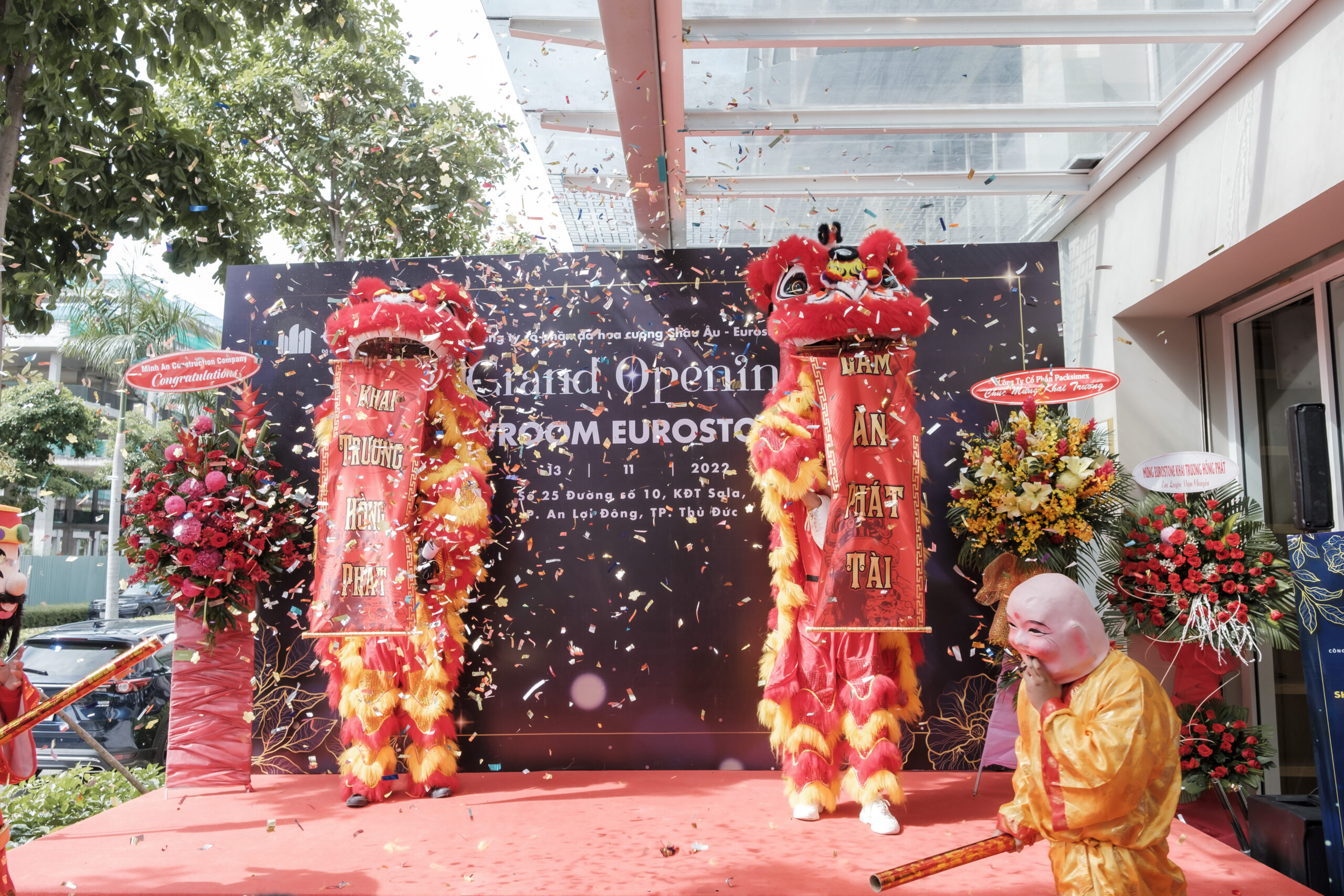 Kịch bản tổ chức lễ khai trương chi tiết hiệu quả 8 mua lan khai truong scaled