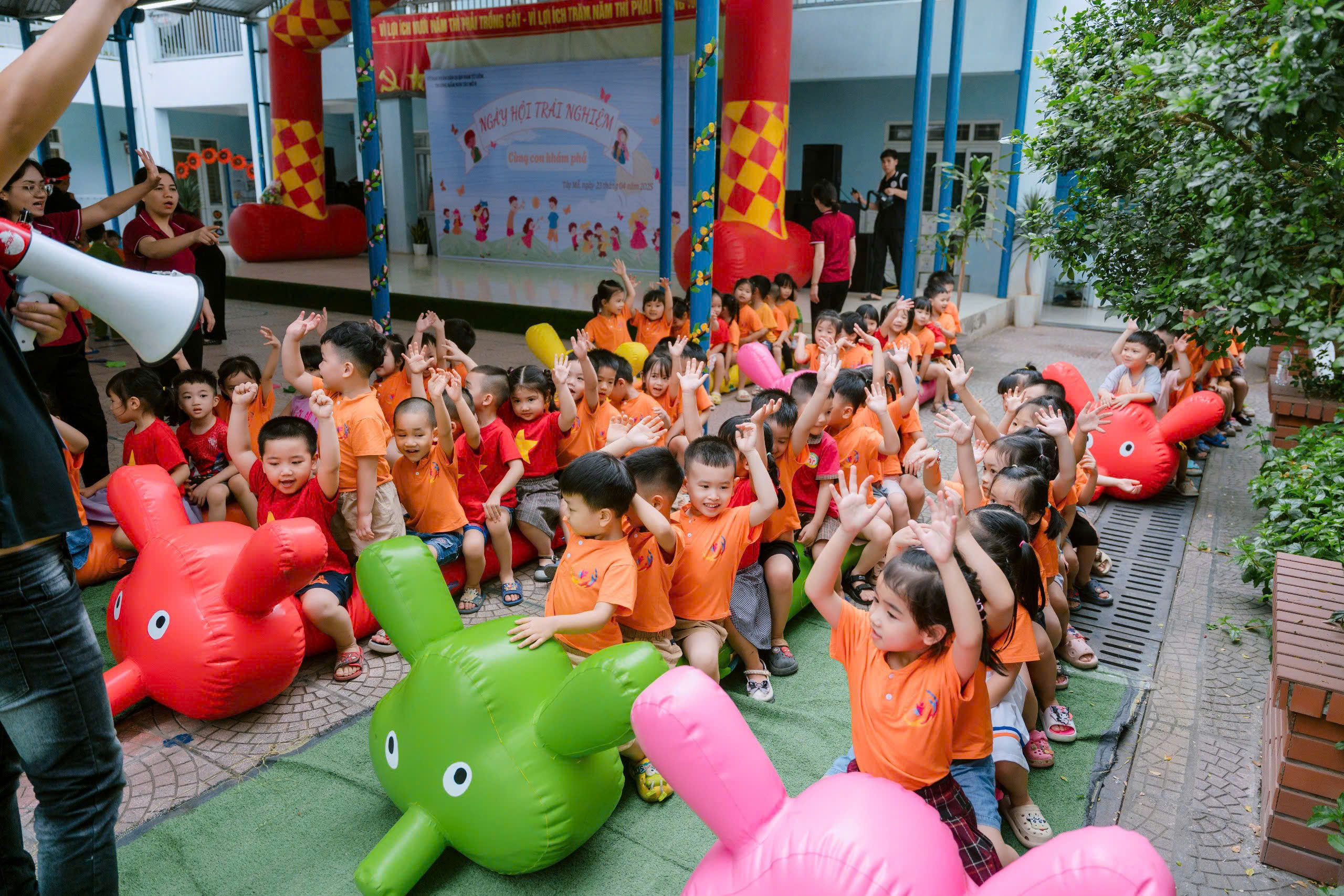 Cho thuê dụng cụ vui chơi trẻ em tại HCM và các tỉnh lân cận 9 cho thue do choi tre em 15